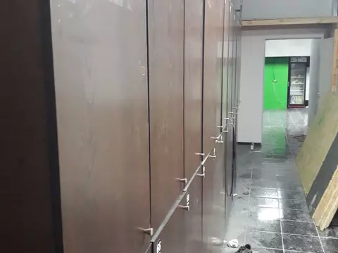 В новом спортивно-тренировочном центре без паразитов!